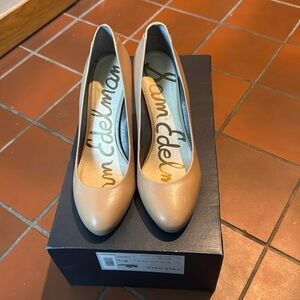 Sam Edelman Nude/ Beige Heels